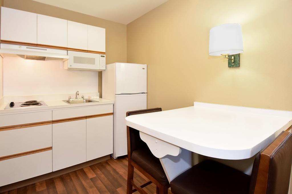 Extended Stay America Suites - Houston - Willowbrook Louetta Екстериор снимка